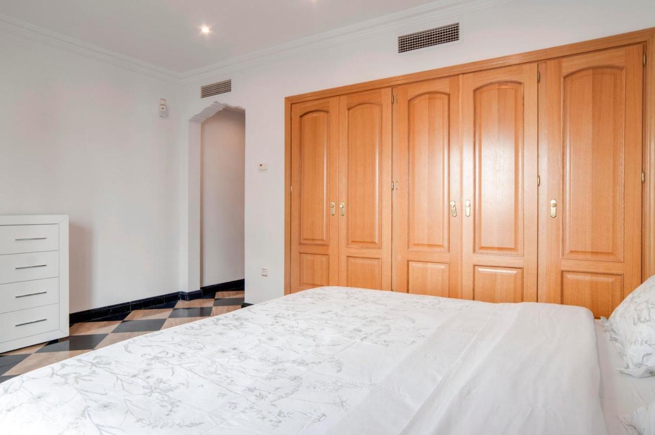 Apartamento 218 Puerto Banus Marbella Front Line 270 Meters Exterior foto