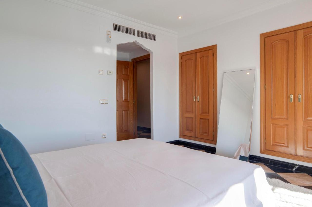 Apartamento 218 Puerto Banus Marbella Front Line 270 Meters Exterior foto